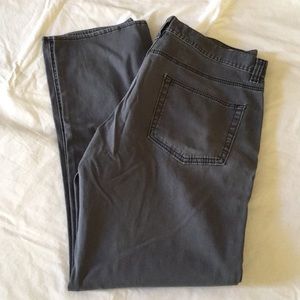 Kirkland men’s Bedford Cord pant 34x32